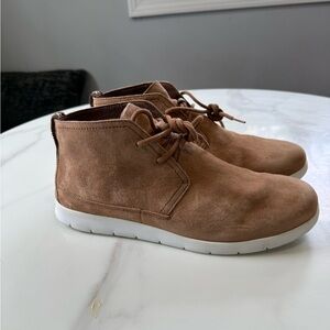 UGG  freamon Tan Suede Chukka Boots